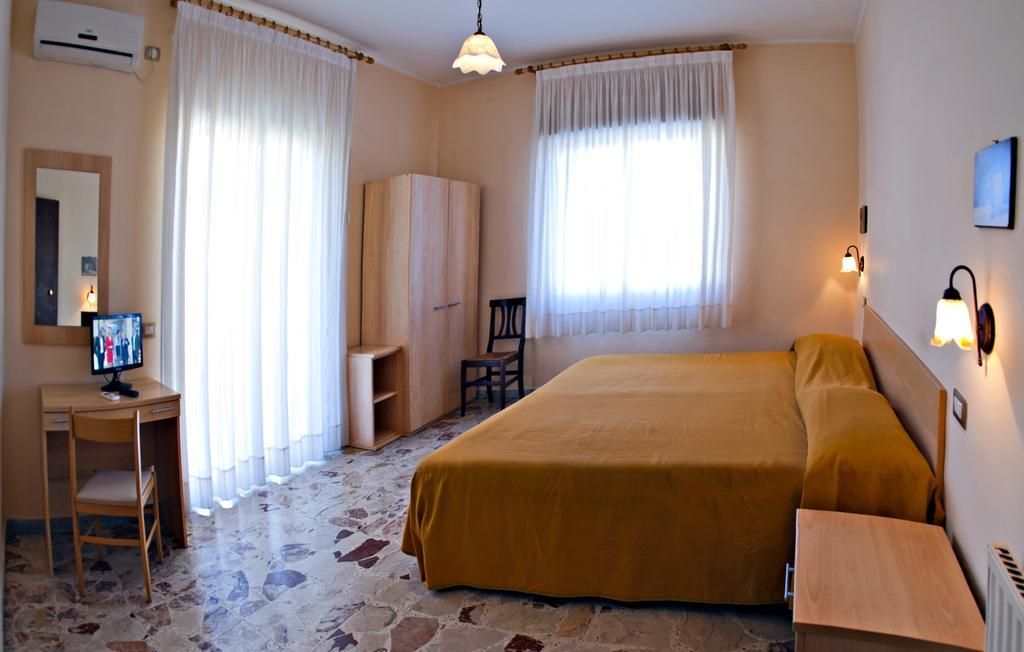 Villa Santantonio Giardini Naxos Exterior foto