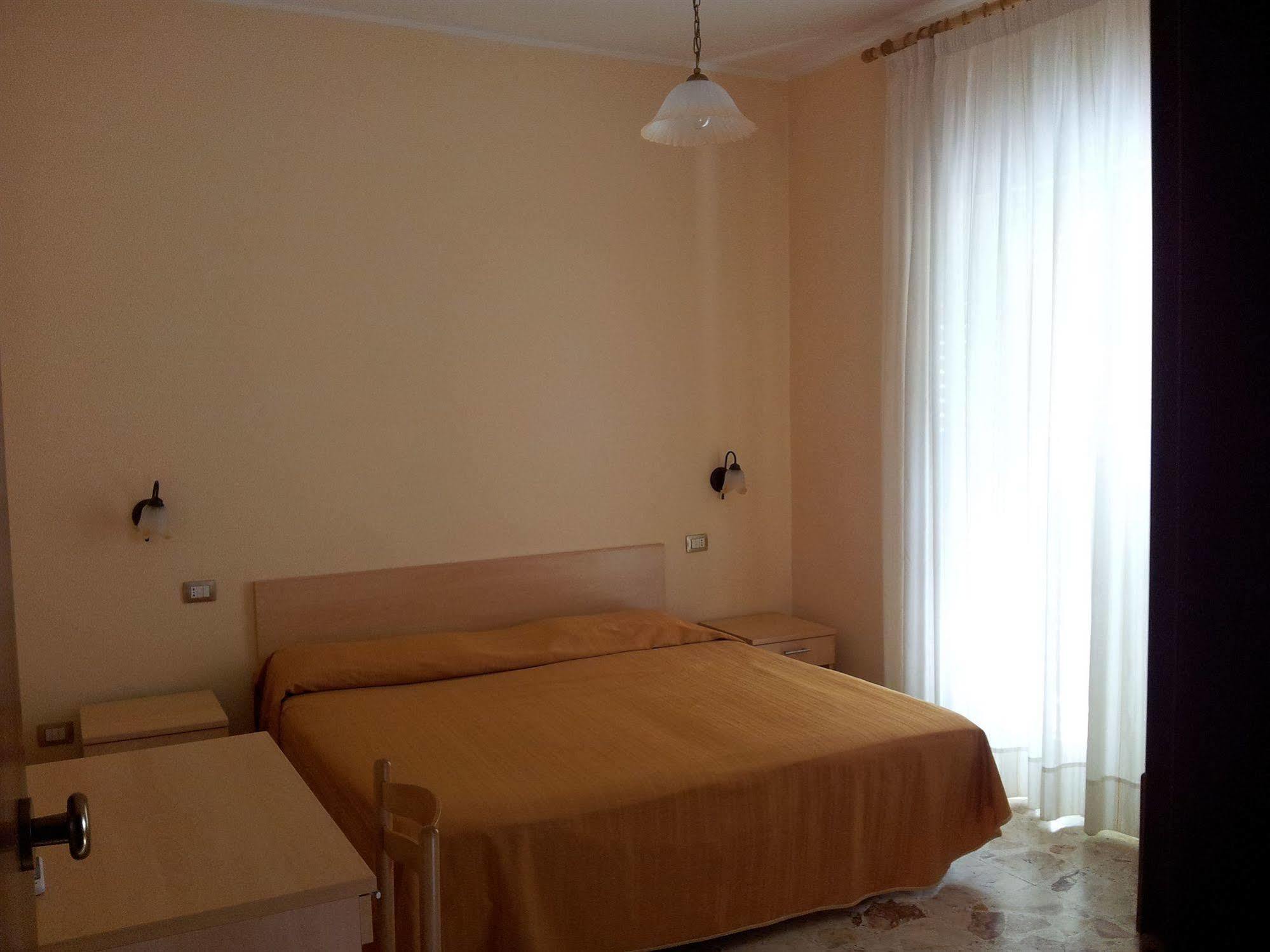 Villa Santantonio Giardini Naxos Exterior foto